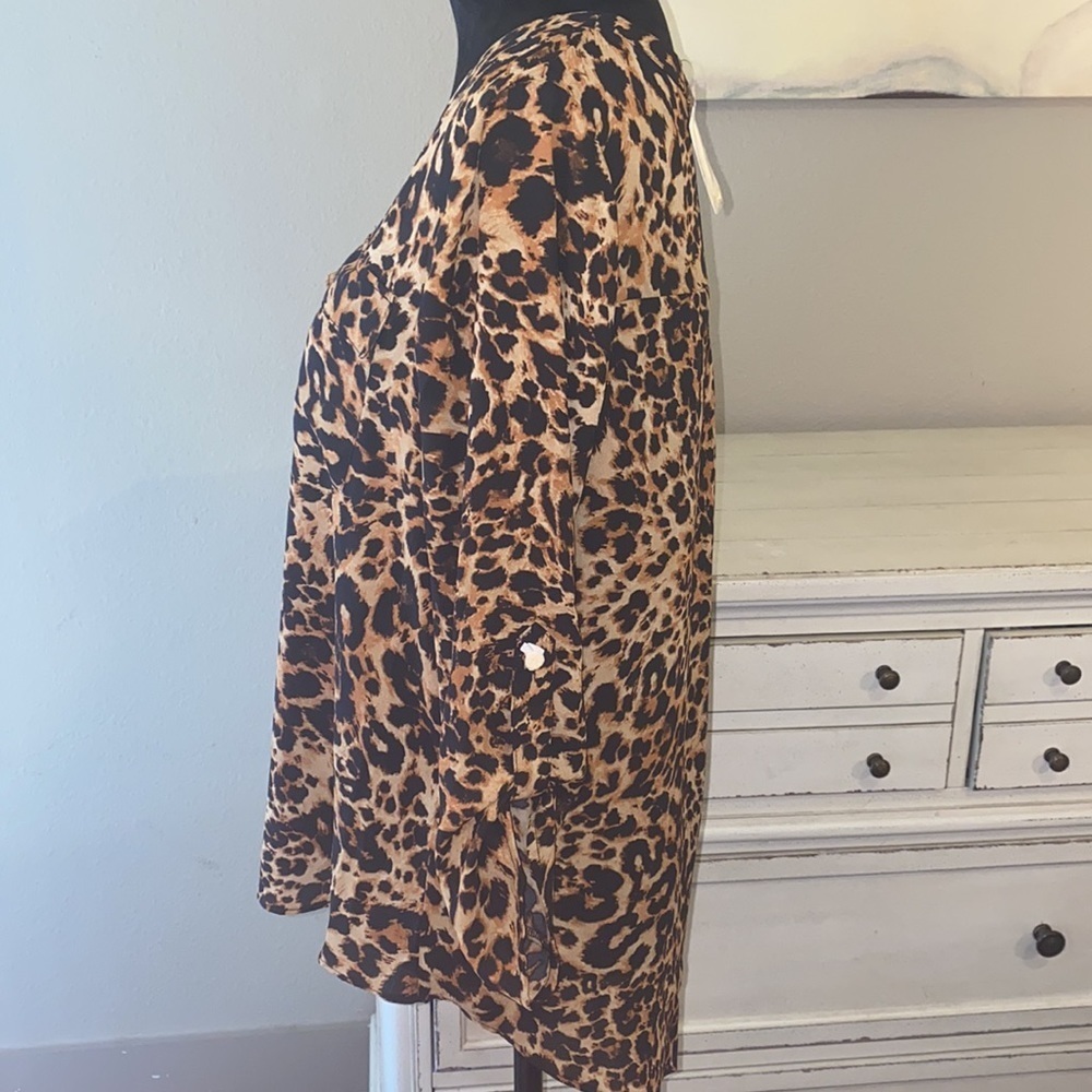 CATO Est. 1946 leopard animal print blouse gold metal SMALL​​ - Picture 2 of 14
